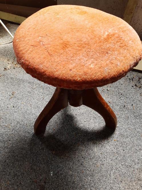 Antieke pianokruk, Antiek en Kunst, Antiek | Meubels | Stoelen en Banken, Ophalen