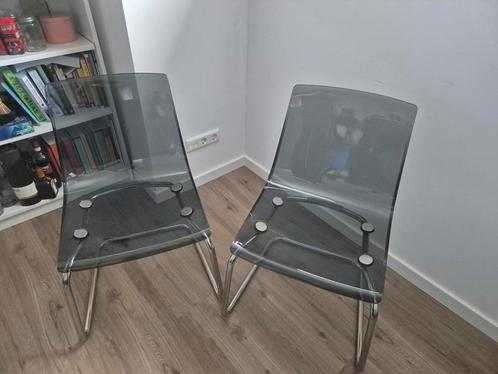2x Ikea Tobias Stoelen - Zo goed als nieuw, Huis en Inrichting, Stoelen, Zo goed als nieuw, Twee, Kunststof, Metaal, Grijs, Ophalen