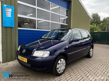 Volkswagen Polo 1.4 Trendline|Nieuwe APK|D-riem recent v.v| beschikbaar voor biedingen