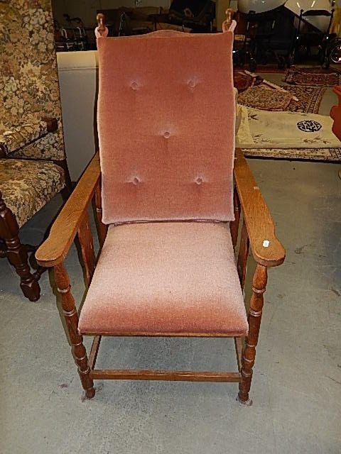 Vintage eiken rookstoel, oud roze velours bekleding, Huis en Inrichting, Stoelen, Gebruikt