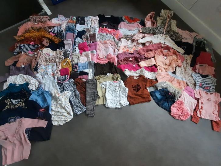 Heel groot kledingpakket meisjes maat 68 (106 items), Kinderen en Baby's, Babykleding | Baby-kledingpakketten, Zo goed als nieuw