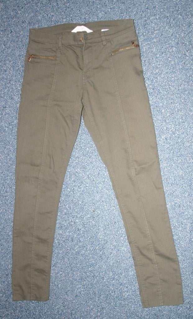 Mooie groene camouflage H&M broek, Kinderen en Baby's, Kinderkleding | Maat 164, Broek, Meisje, H&M, Ophalen of Verzenden