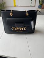Love Moschino tas, Sieraden, Tassen en Uiterlijk, Tassen | Damestassen, Ophalen, Nieuw, Zwart, Schoudertasje