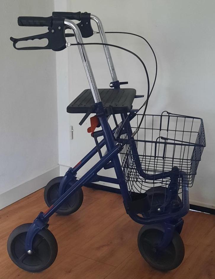 Rollator merk Thuasne + (afneembare) mand, Diversen, Rollators, Zo goed als nieuw, Opvouwbaar, Ophalen