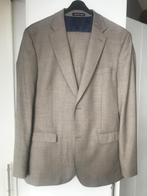 heren kostuums beige maat 50 en zwart maat 52, Ophalen of Verzenden, Zo goed als nieuw, Maat 48/50 (M), Beige
