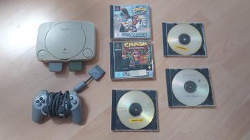 Playstation met 5 spellen beschikbaar voor biedingen