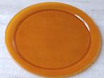 Mooie oranje glazen serverschaal/sierbord. 32 cm, Schaal, Rond, Ophalen of Verzenden, Glas