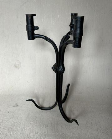wo1 - trench art kandelaar - Oostenrijkse bajonetten beschikbaar voor biedingen
