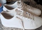 Te koop witte sneakers esprit, Kleding | Dames, Schoenen, Ophalen, Wit, Esprit, Sneakers of Gympen