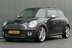Mini Mini 1.6 Cooper S Automaat Youngtimer Panorama Leder, Gebruikt, 4 cilinders, 4 stoelen, Zwart