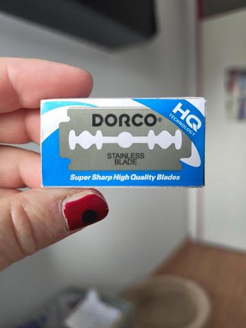 60 Scheermesjes - Dorco & Max Platinum Blades beschikbaar voor biedingen