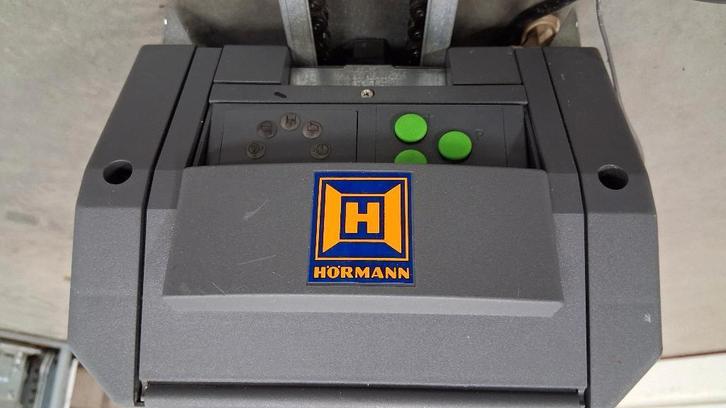 Te koop: Hormann Supramatic S incl. handzenders, Doe-het-zelf en Verbouw, Deuren en Horren, Gebruikt, Overige typen, 215 cm of meer