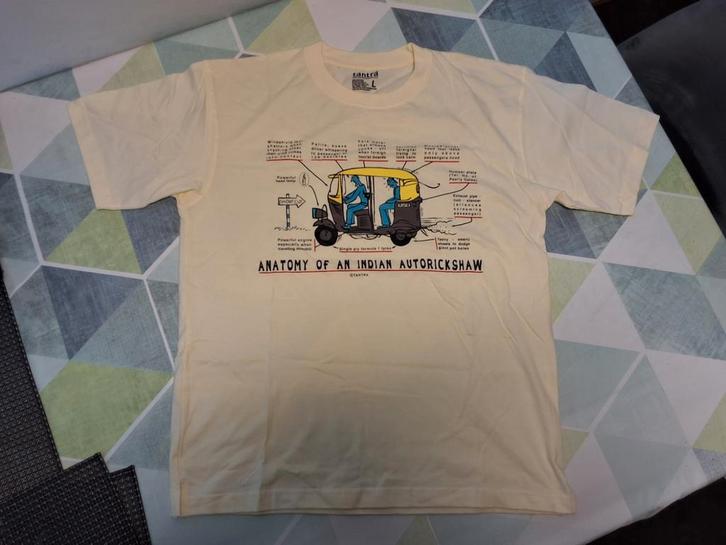Tantra T-shirt - Anatomy of an Indian Autorickshaw, Kleding | Heren, T-shirts, Zo goed als nieuw, Maat 52/54 (L), Geel, Ophalen of Verzenden