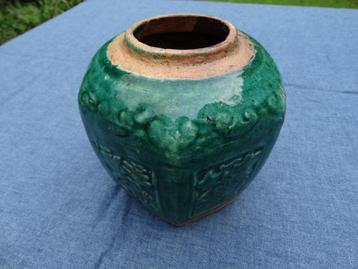 Antieke vrij grote groene gemberpot, 6 kantig, Shiwan, China beschikbaar voor biedingen