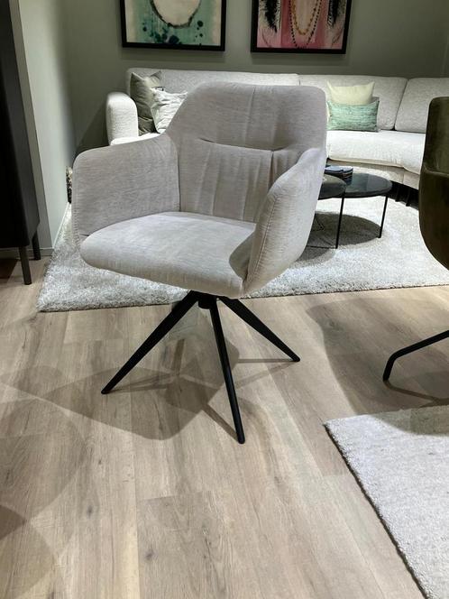 Peter Armstoel draai NOUVION + 50% korting!, Huis en Inrichting, Stoelen, Zo goed als nieuw, Vijf, Zes of meer stoelen, Stof, Zwart