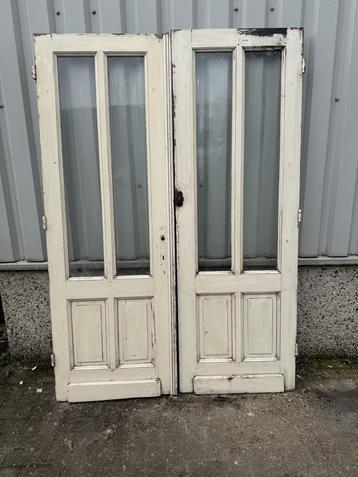 Prachtige antieke set ensuitedeuren beschikbaar voor biedingen