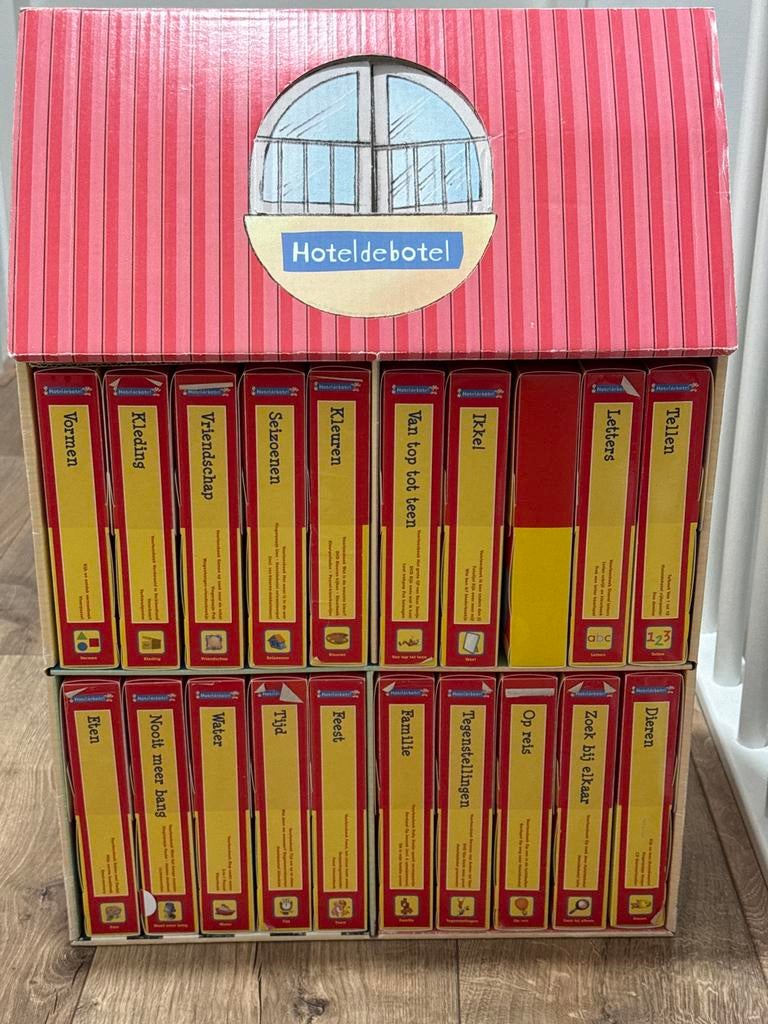Hoteldebotel leerzame spelletjes, Ophalen, Zo goed als nieuw, Taal en Lezen