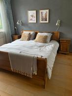 Houten 2-persoonsbed met kast en nachtkastjes merk Selva, Huis en Inrichting, Ophalen, Gebruikt, Bruin, Tweepersoons