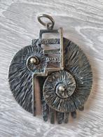 Hanger, Ophalen of Verzenden, Zo goed als nieuw