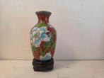cloisonné vaasje met bloemmotief, Ophalen