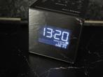 Wekkerradio nieuw SONY Sony XDR-C1DBP zilver / zwart Radio, Witgoed en Apparatuur, Wekkers, Ophalen, Nieuw, Digitaal