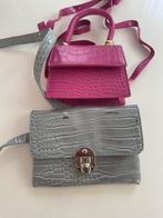Hvisk tassen fuchsia en grijs reptiel NIEUW, Sieraden, Tassen en Uiterlijk, Tassen | Damestassen, Ophalen of Verzenden, Nieuw