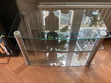 Tv-meubel/tafel/bijzettafel beschikbaar voor biedingen