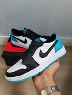 Jordan 1 low OG Black Dark Powder Blue / UNC (W) (39), Nike Air Jordan, Blauw, Nieuw, Ophalen of Verzenden