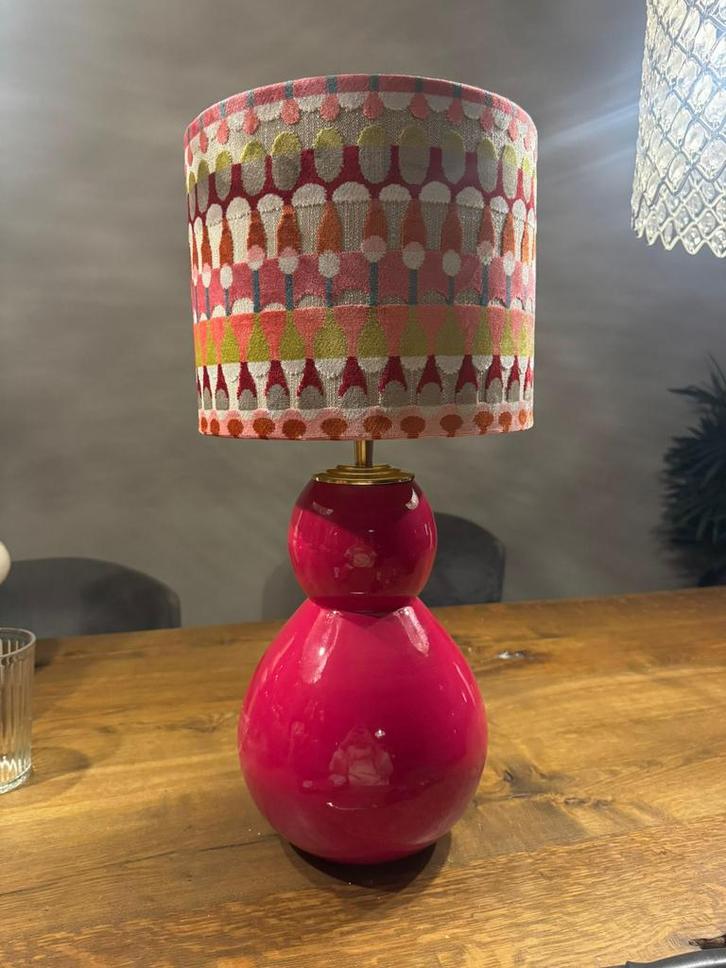Handgemaakte lamp, Huis en Inrichting, Lampen | Tafellampen, Zo goed als nieuw, Minder dan 50 cm, Stof, Ophalen of Verzenden