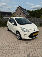 Ford Ka Titanium 1.2 51KW 2014 Wit onderhoudsboekje, Auto's, Voorwielaandrijving, 1242 cc, 4 cilinders, 4 stoelen