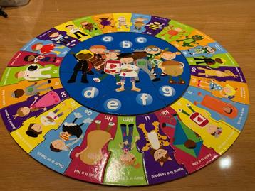 Ronde vloerpuzzel/round floorpuzzle in English - 36 pieces beschikbaar voor biedingen