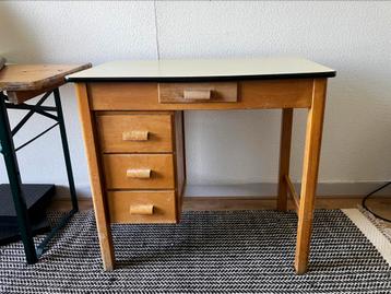 Vintage bureau Piet Zwart voor Bruynzeel beschikbaar voor biedingen