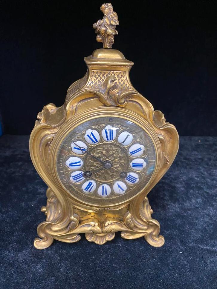 mooi massief klein brons klokje, Antiek en Kunst, Antiek | Klokken, Ophalen of Verzenden