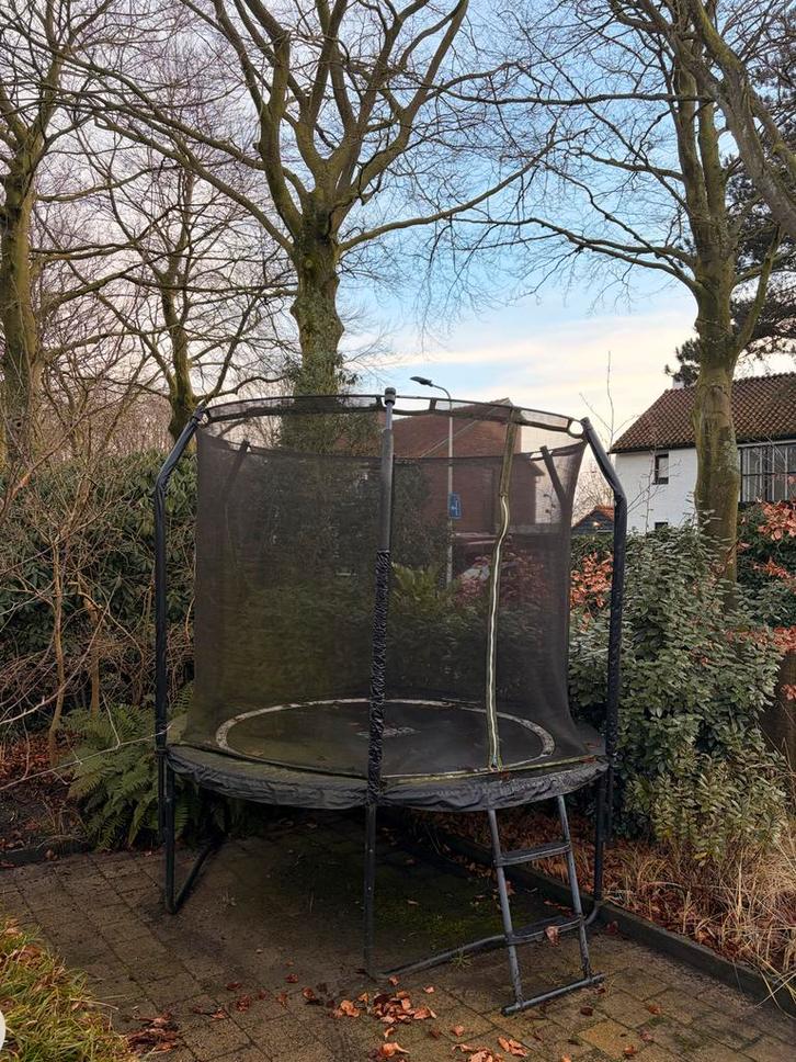 (Gratis) trampoline SALTA, Kinderen en Baby's, Speelgoed | Buiten | Trampolines, Gebruikt, Ophalen