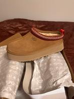 UGG Tazz Chestnut - Maat 39, Ophalen, UGG, Bruin, Overige typen