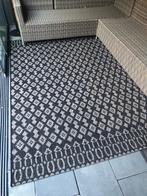 Mooi zwart/grijs vloerkleed, Huis en Inrichting, Stoffering | Tapijten en Kleden, Ophalen, 100 tot 150 cm, 200 cm of meer, Zo goed als nieuw