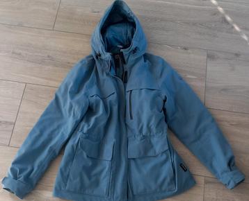 Jack Wolfskin winterjas maat M dameskleding superfijne jas!
 beschikbaar voor biedingen