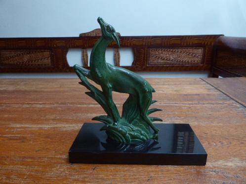 Art deco beeldje gazelle, Antiek en Kunst, Antiek | Woonaccessoires, Ophalen of Verzenden