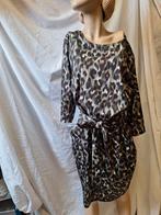 Leuke jurk panter print, Kleding | Dames, Jurken, Maat 42/44 (L), Ophalen of Verzenden, Zo goed als nieuw, Boven de knie
