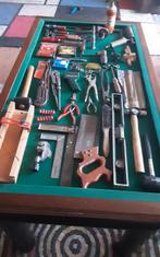 Diversen stukkken oud gereedschap in een koop, Ophalen of Verzenden