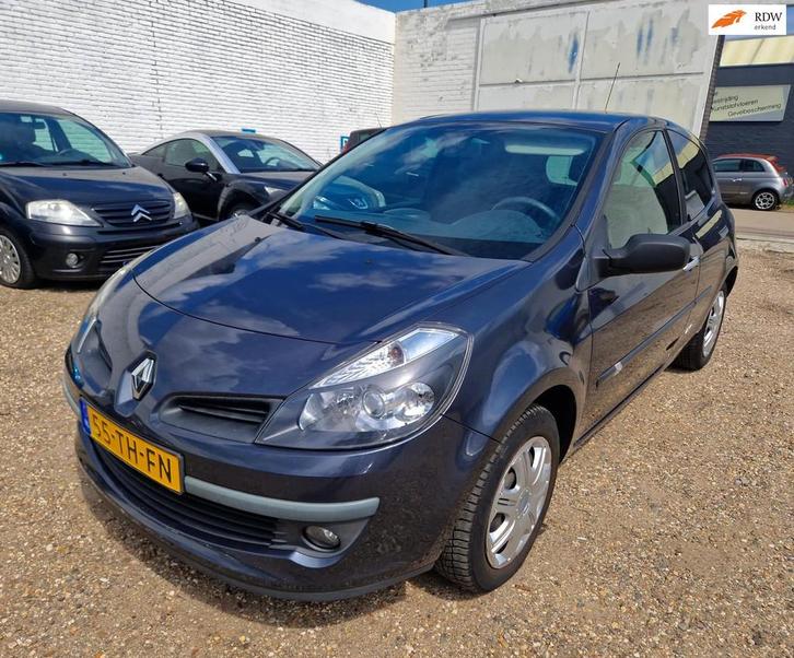 Renault Clio 1.4-16V Exception PANO zeer netjes!, Auto's, Renault, Bedrijf, Te koop, Clio, ABS, Airbags, Airconditioning, Boordcomputer
