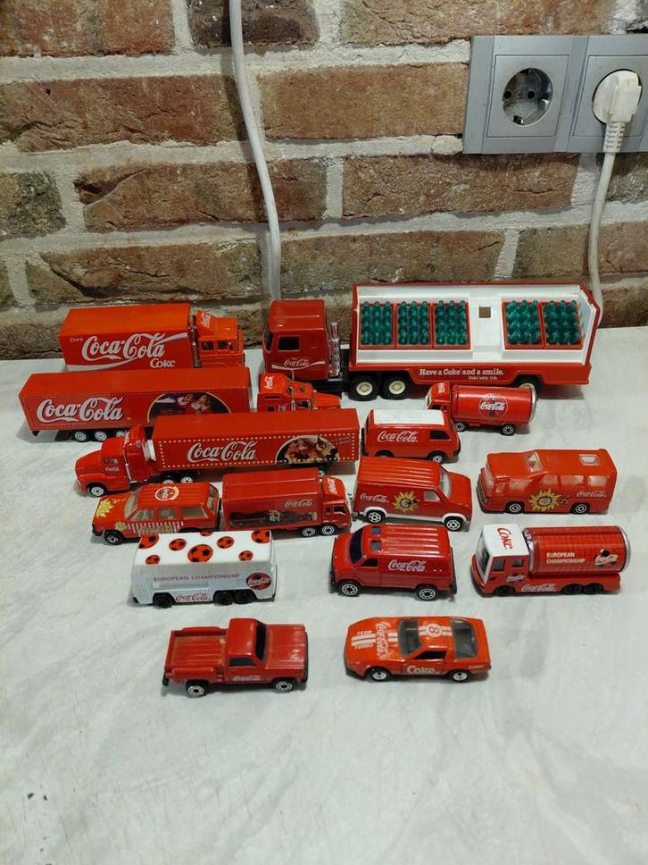 Coca-Cola Modellen Collectie, Hobby en Vrije tijd, Modelbouw | Auto's en Voertuigen, Gebruikt, Auto, 1:50 of kleiner, Overige merken