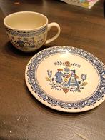 Vintage Kop en Schotel - Hearts & Flowers, Huis en Inrichting, Gebruikt, Ophalen of Verzenden, Overige stijlen, Kop(pen) en/of Schotel(s)