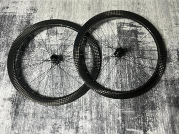 Carbon wielset 50mm – DT Swiss – Nieuw – Scherp geprijsd beschikbaar voor biedingen