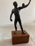 Art deco beeldje Grand tour stijl begin 1900, Verzenden