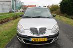 Lancia Ypsilon 1.2 Argento met Airco, Auto's, Lancia, Voorwielaandrijving, Gebruikt, Origineel Nederlands, Bedrijf