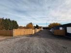 100 m² privé buitenterrein met poort en camerabewaking, Limburg