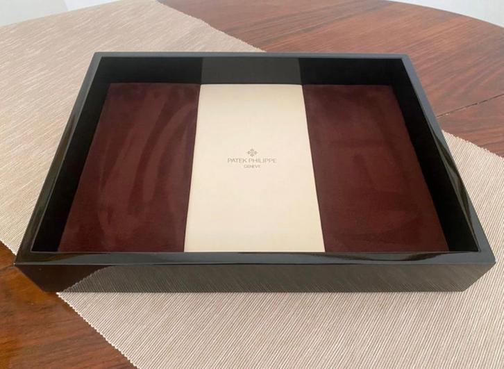 Patek Philippe horloge tray juwelen tray, Sieraden, Tassen en Uiterlijk, Koffers, Nieuw, Overige materialen, 50 tot 60 cm, Minder dan 35 cm