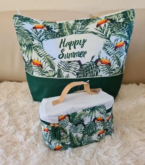 Schoudertas met toilettas. Nieuw!, Sieraden, Tassen en Uiterlijk, Tassen | Reistassen en Weekendtassen, Nieuw, 30 cm of meer, Ophalen of Verzenden