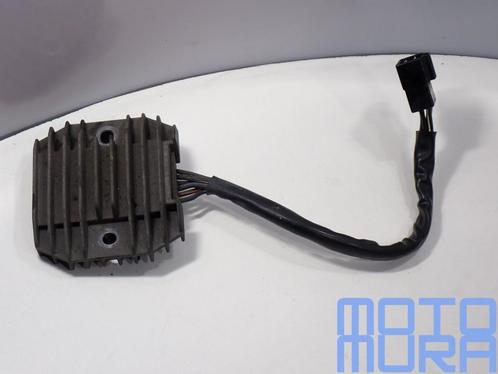 Spanningsregelaar voor de Kawasaki ZX6R 1998 - 1999 ZX-6R ZX, Motoren, Onderdelen | Kawasaki, Gebruikt, Ophalen of Verzenden